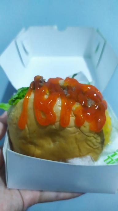 BURGER BANGOR DEMAK