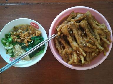 MIE AYAM BAKSO BAROKAH TERMINAL