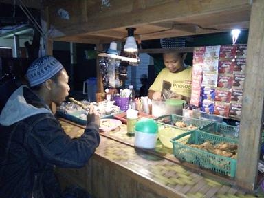 ANGKRINGAN COFFE VAN JAVA