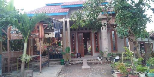 WARUNG KOPI QYARA