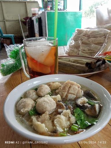 BAKSO & MI AYAM DHIYAS