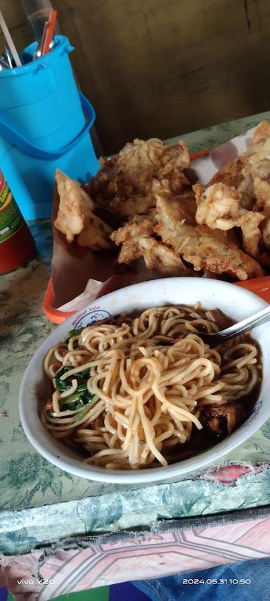 MIE AYAM KUWU