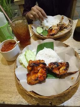 Photo's Ayam Bakar Sambal Nyonyor