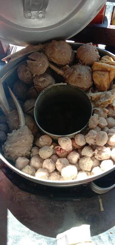 BAKSO URAT BLITAR