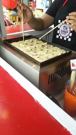 Photo's Elnino Bali Takoyaki Marlboro