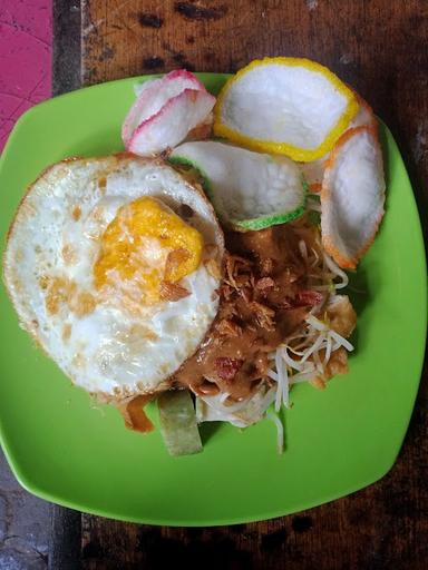 GADO GADO MBAK FITRI