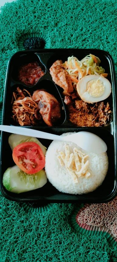 WARUNG NASI KUNING NASI UDUK MBAK YULI