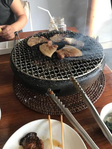 WARUNG YAKINIKU