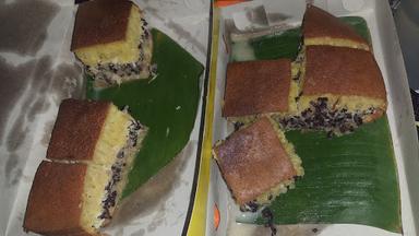 MARTABAK KETAN HITAM RAJA SEMUT