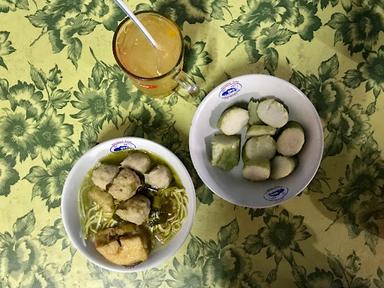 BAKSO SOLO PAK GUNDUL