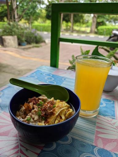 BUBUR AYAM ROYAL