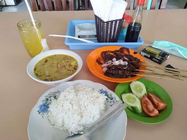 WARUNG NIKMAT