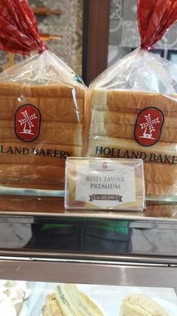 Photo's Holland Bakery Buluh Indah