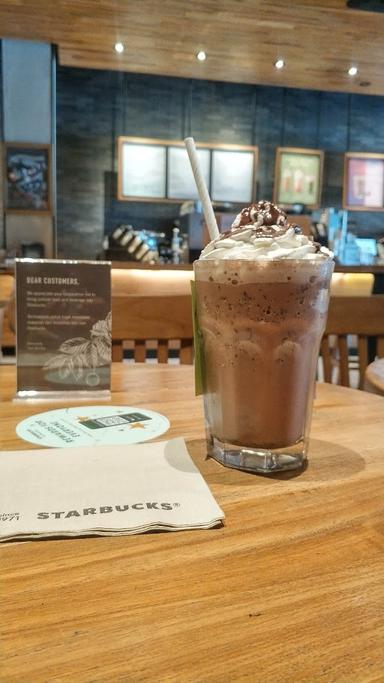 STARBUCKS GATOT SUBROTO TENGAH