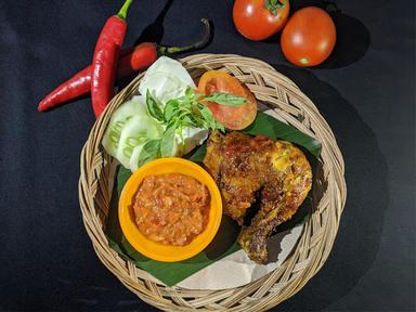 AYAM BAKAR GUNUNG PADANG