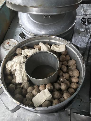 BAKSO UNYIL