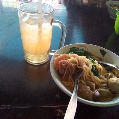 BAKSO URAT UPIN IPIN PUTRI BLITAR 22