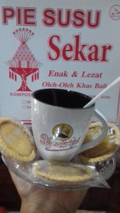 PIE SUSU SEKAR