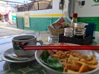 BUBUR TIKUM PALAGAN