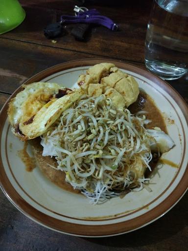 KETOPRAK SEDAP MALAM