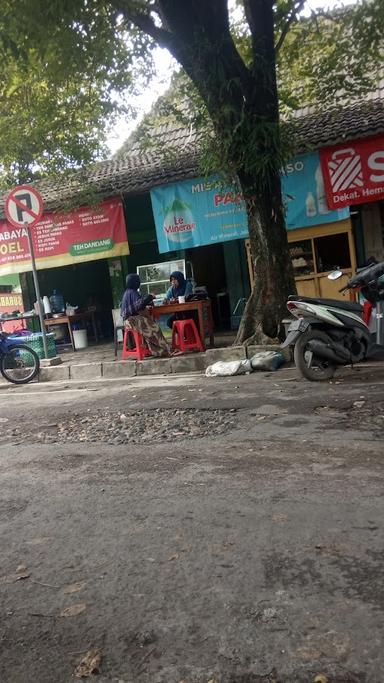 MIE AYAM & BAKSO PAK WIE