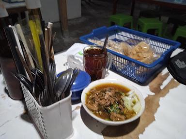 MIE AYAM GEDEK LARAS