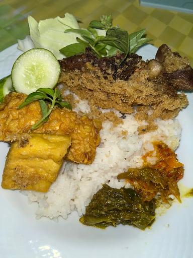 PECEL LELE TOLU