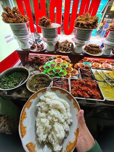 RUMAH MAKAN PADANG SABANA MURAH 3 UGM