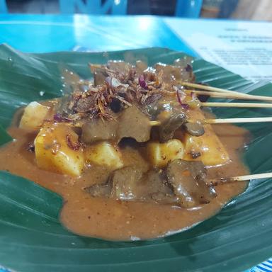 SATE PADANG PARIAMAN AJO PARIS