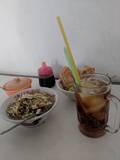 WARUNG SOTO AYAM GUNUNGKIDUL