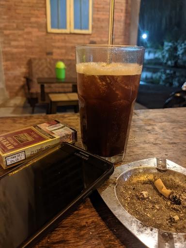 WARUNG KOPI CAK WAN