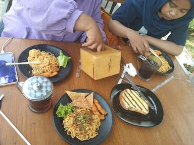 WARUNG OKAY JOMBANG