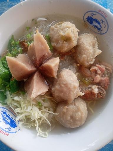 MIE AYAM DAN BAKSO URAT GAGEGO“WONG PATI”