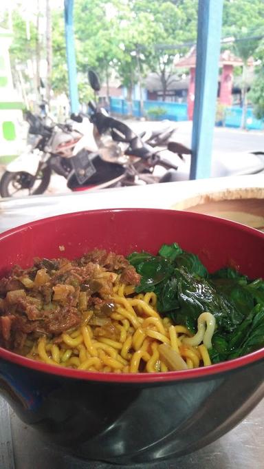 BARU MUNCUL KEDAI MIE AYAM & KOPI