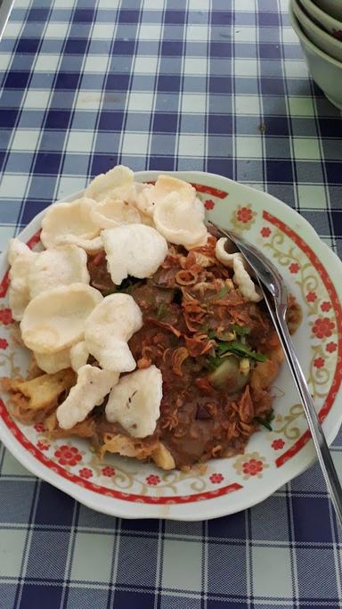 BAKSO ANTO LAPANGAN