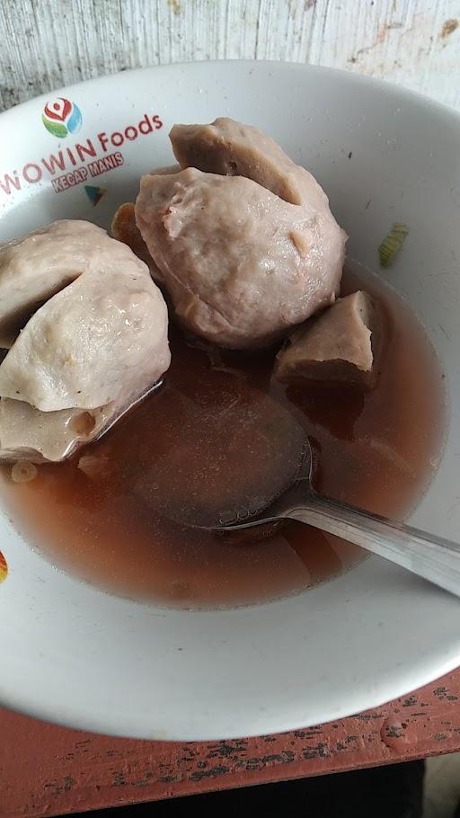 BAKSO & MIE AYAM MBALE