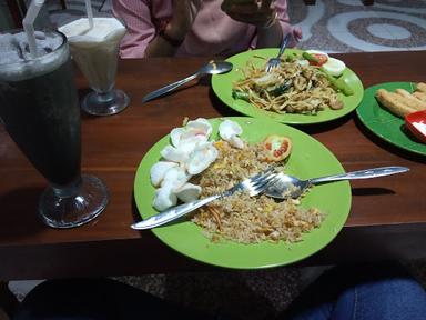 RUMAH MAKAN MANDIRI