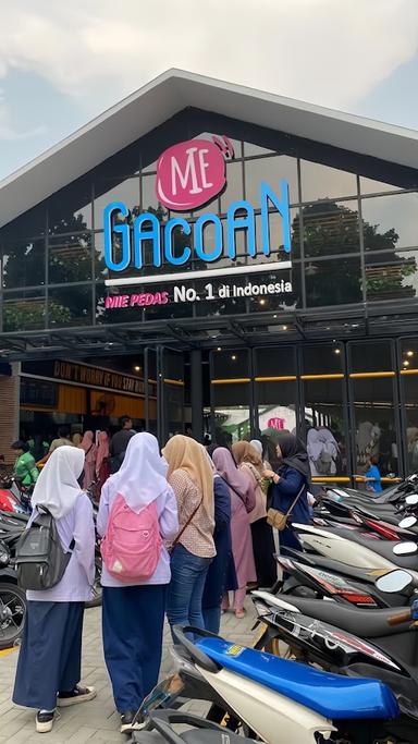 MIE GACOAN BOGOR - DRAMAGA RAYA