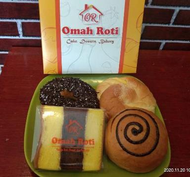OMAH ROTI 3,CAKE , DONUTS & BAKERY