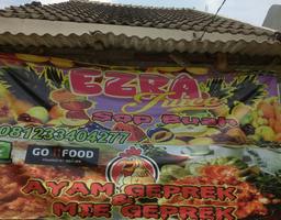 Photo's Ezra Juice Sop Buah