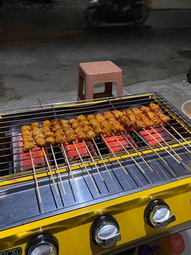 ES TEH POCI DAN PENTOL BAKAR HOKKI