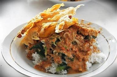 NASI PECEL BLITAR PUTRI