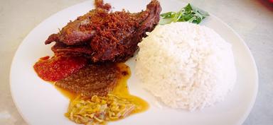 WARUNG BEBEK & AYAM SANJAY@