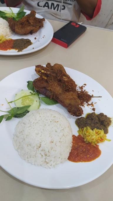 WARUNG BEBEK & AYAM SANJAY@