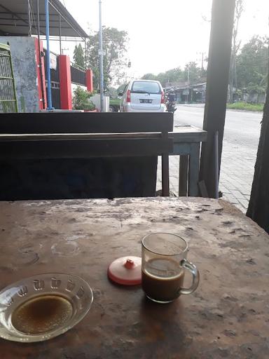 WARUNG POJOK ANEKA MAKANAN