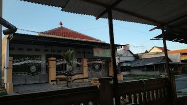 WARUNG SATE SEDERHANA