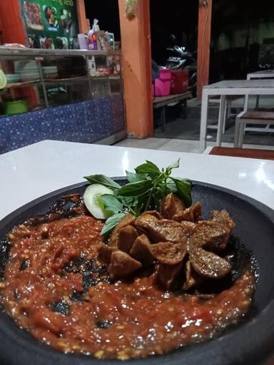 WARUNG SEGO SAMBEL GODONG TELO