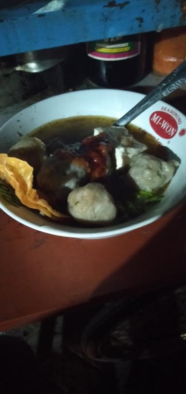 BAKSO PAK SUWAJI