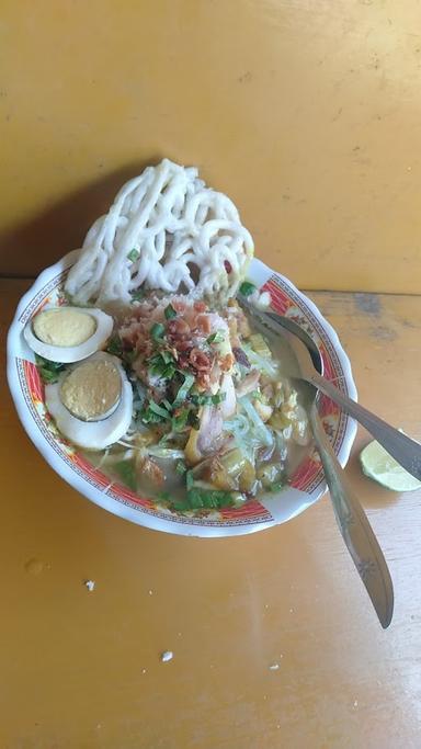 SOTO AYAM PAK CIPTO