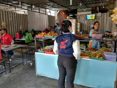 WARUNG PENYETAN MURAH MERIAH